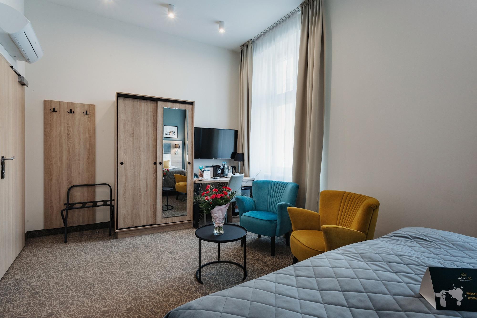 32 Old Town 3* Krakau